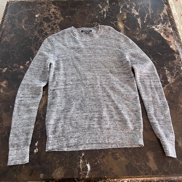 Grey Sweater - Picture 1 of 3